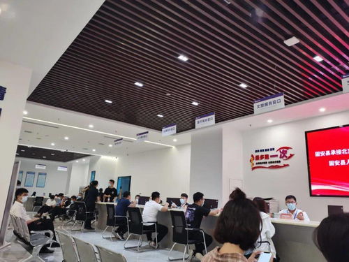 固安服务中心进驻企业驻地，一站式服务助力商户发展